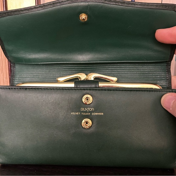 Buxton - Vintage Trifold Green Leather Wallet - Picture 6 of 16